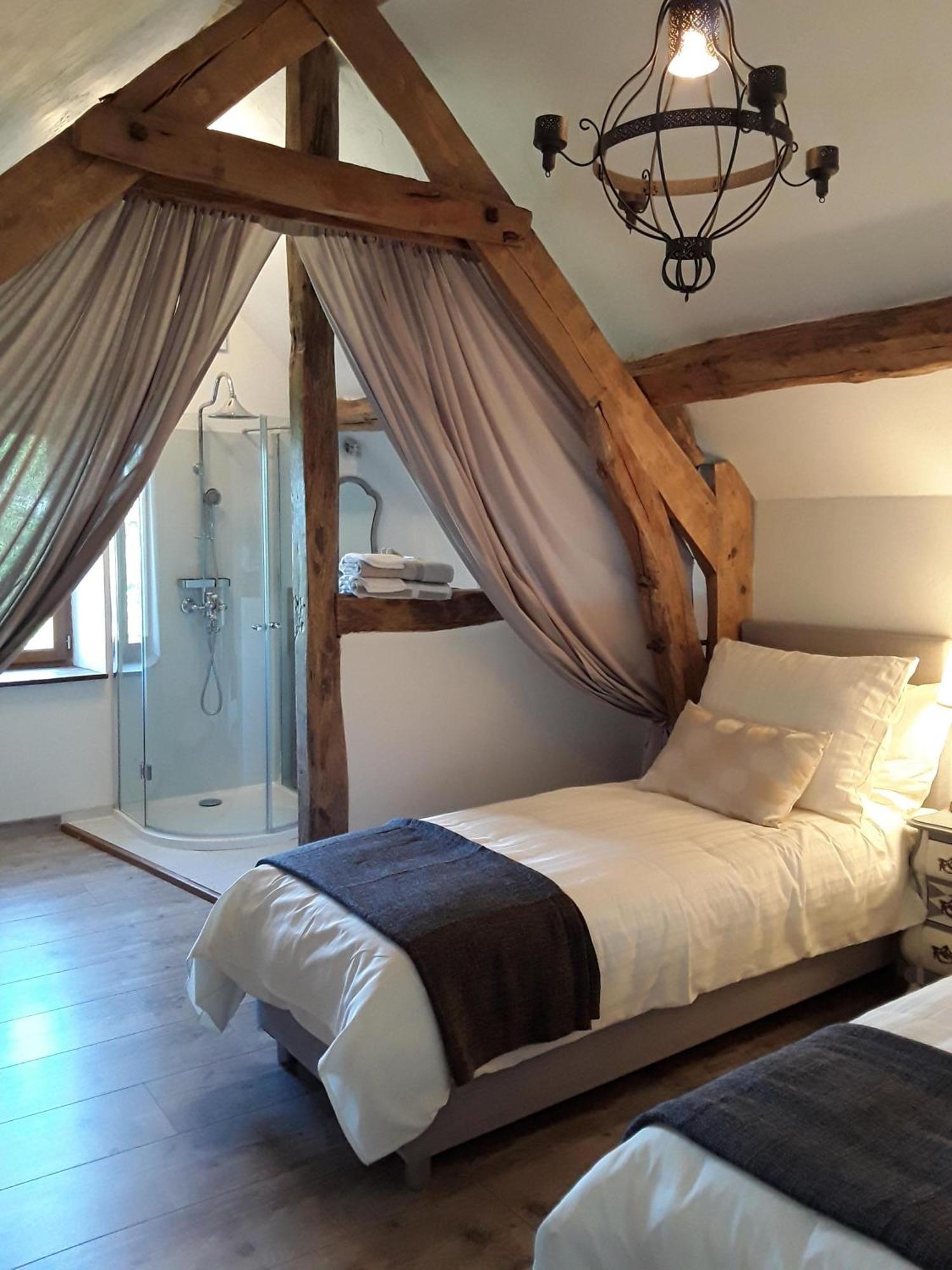 La Belle Ame Bed & Breakfast Saint-Priest-des-Champs Ruang foto