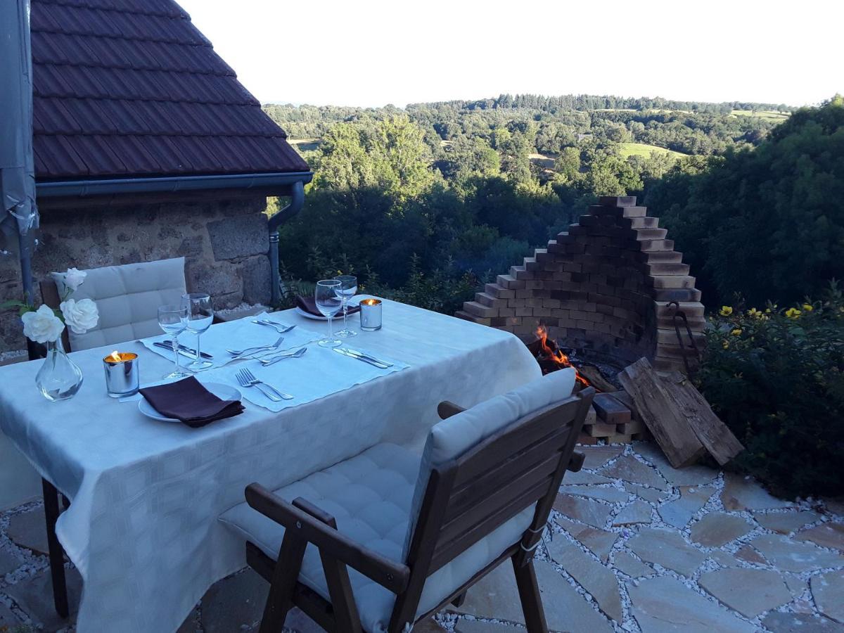 La Belle Ame Bed & Breakfast Saint-Priest-des-Champs Bagian luar foto